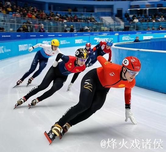 新赛季短道速滑世界杯开幕 中国队首日多项赛事晋级顺利 新赛季短道速滑世界杯开幕 中国队首日多项赛事晋级顺利